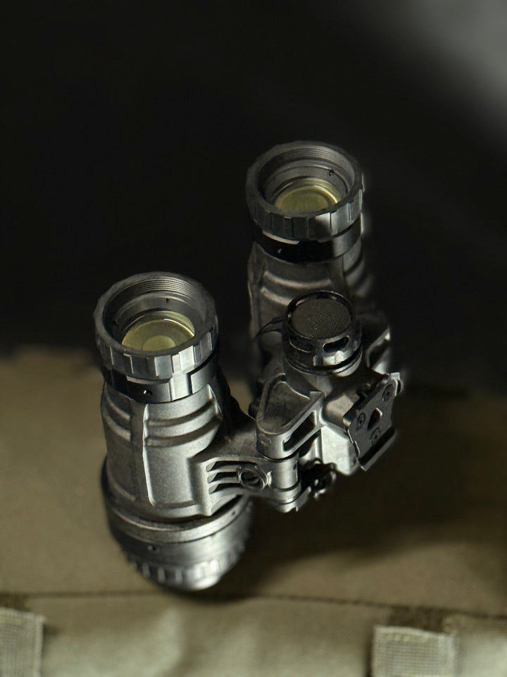 "Ultra Light Molded Katana" | Photonis White Phosphor High Gain