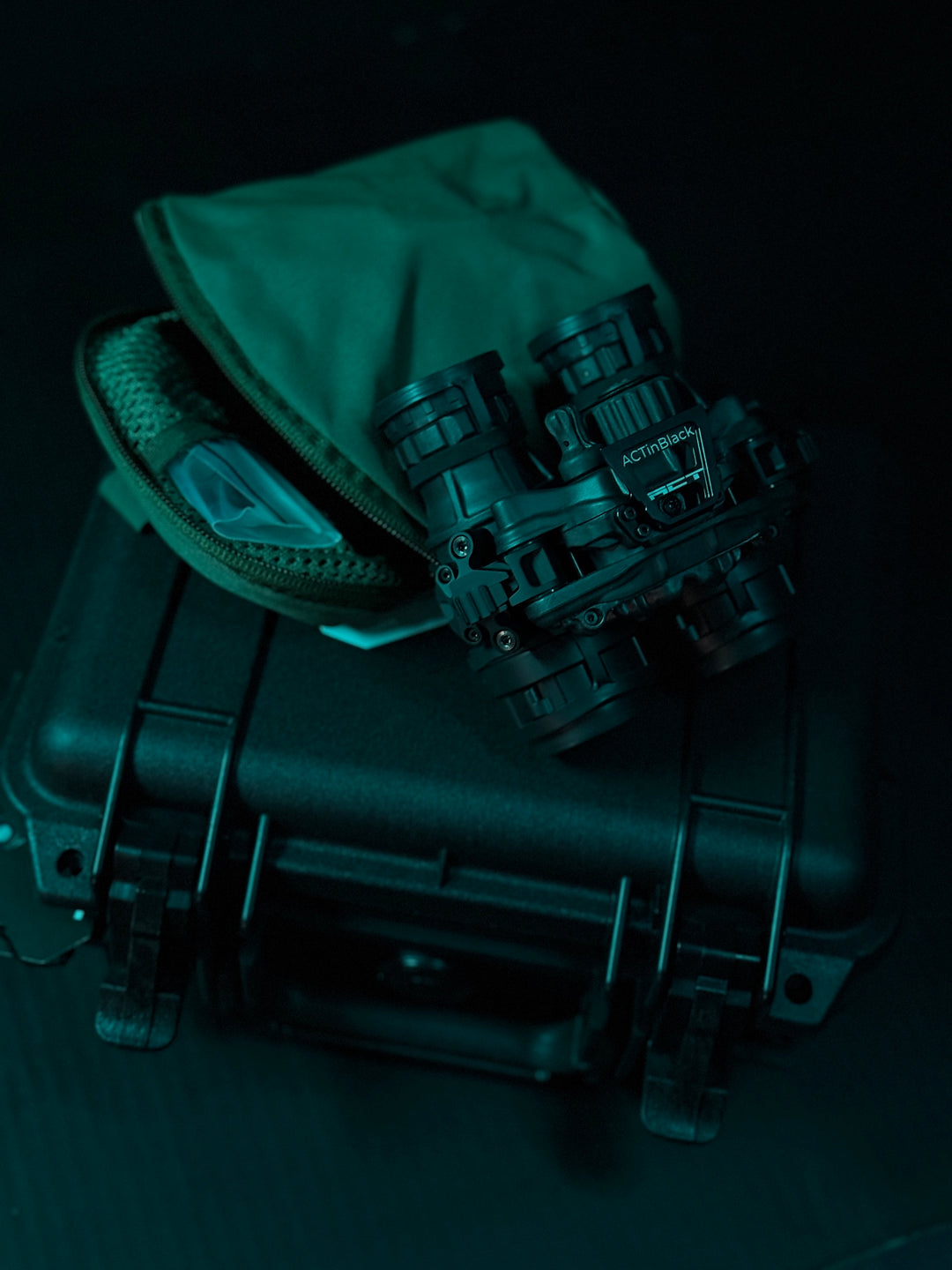 DTNVS Wide Angle (WANGLE) | Panning and Articulating Binocular System